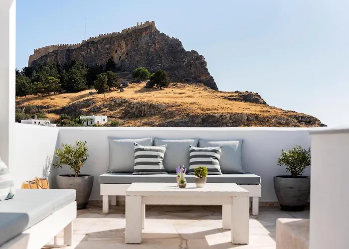 Lindian Polis * Lindos (Rhodes)