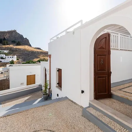 Lindian Polis * Lindos (Rhodes)