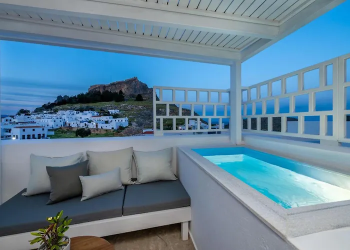 Lindian Polis Appartement *