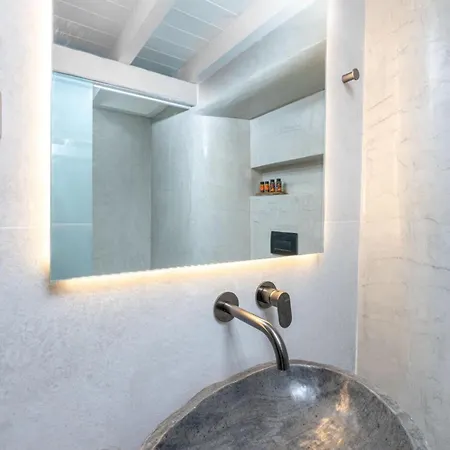 Lindian Polis * Λίνδος